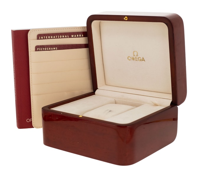 Omega Speedmaster Racing 326.30.40.50.03.001